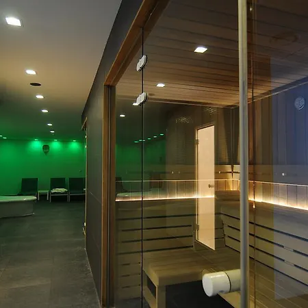 Aparthotel Vayamundo -